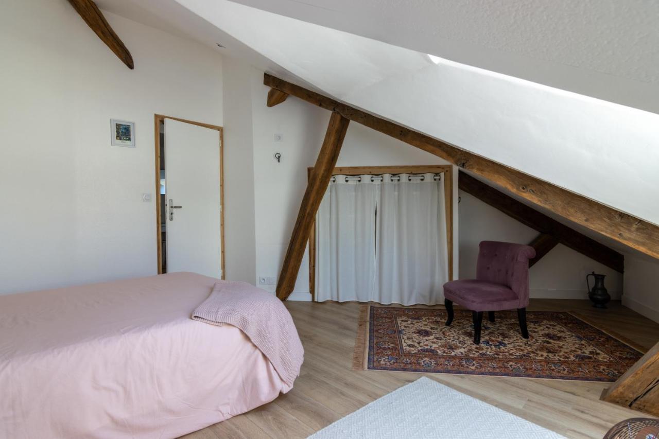 Appartement Duplex Saumur Centre, Refait A Neuf, A Proximite Du Chateau Bagian luar foto