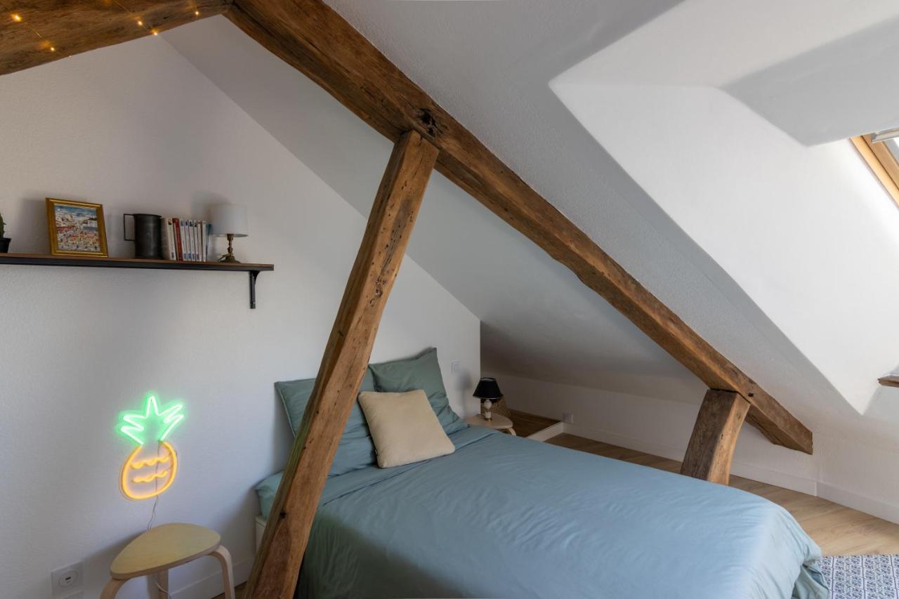 Appartement Duplex Saumur Centre, Refait A Neuf, A Proximite Du Chateau Bagian luar foto